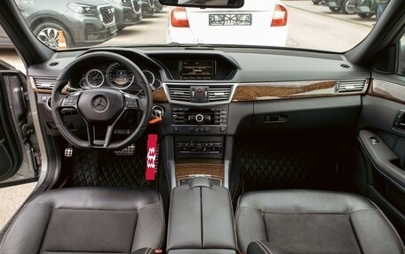 Mercedes-Benz E-Класс, 2012 год, 1 695 000 рублей, 17 фотография