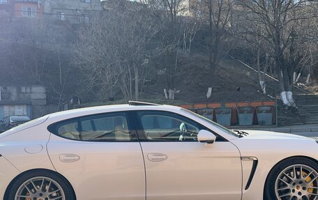 Porsche Panamera II рестайлинг, 2009 год, 3 000 000 рублей, 3 фотография