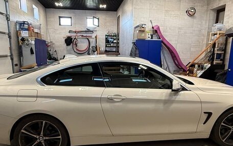 BMW 4 серия, 2018 год, 3 050 000 рублей, 4 фотография