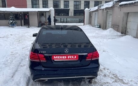 Mercedes-Benz E-Класс, 2015 год, 2 000 000 рублей, 3 фотография