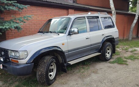Toyota Land Cruiser 80 рестайлинг, 1997 год, 2 550 000 рублей, 2 фотография