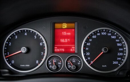 Volkswagen Tiguan I, 2008 год, 878 000 рублей, 34 фотография