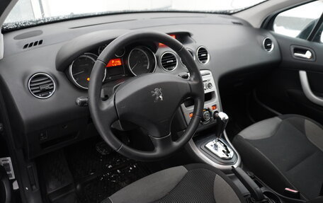 Peugeot 308 II, 2010 год, 497 000 рублей, 3 фотография