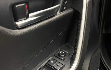 Toyota RAV4, 2021 год, 4 110 000 рублей, 20 фотография