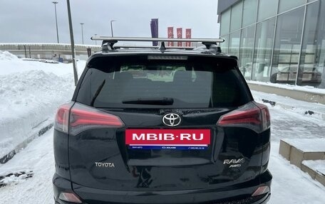Toyota RAV4, 2016 год, 1 799 000 рублей, 4 фотография
