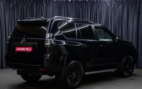 Toyota Land Cruiser Prado 150 рестайлинг 2, 2021 год, 6 498 000 рублей, 5 фотография