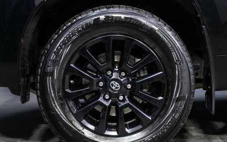 Toyota Land Cruiser Prado 150 рестайлинг 2, 2021 год, 6 498 000 рублей, 24 фотография