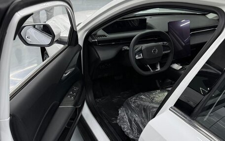 Changan Eado, 2025 год, 1 580 000 рублей, 3 фотография