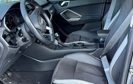 Audi Q3, 2022 год, 2 700 000 рублей, 5 фотография