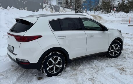 KIA Sportage IV рестайлинг, 2019 год, 2 200 000 рублей, 5 фотография