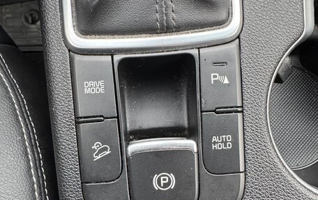 KIA Sportage IV рестайлинг, 2019 год, 2 200 000 рублей, 12 фотография