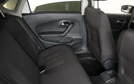 Volkswagen Polo VI (EU Market), 2015 год, 699 000 рублей, 11 фотография