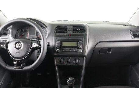 Volkswagen Polo VI (EU Market), 2015 год, 699 000 рублей, 14 фотография