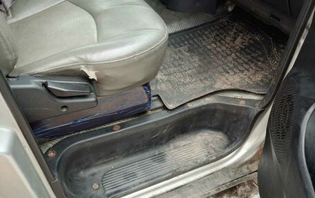 Hyundai H-1 II рестайлинг, 2007 год, 670 000 рублей, 5 фотография