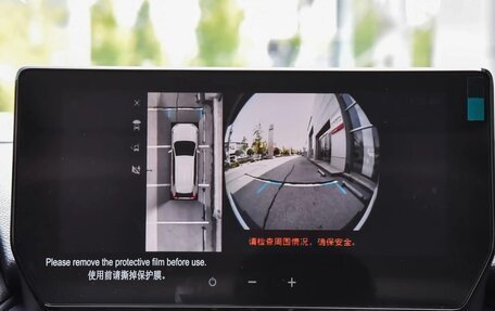 Toyota RAV4, 2025 год, 3 920 000 рублей, 17 фотография