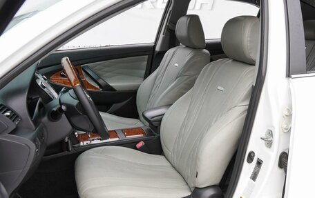 Toyota Camry, 2010 год, 1 300 000 рублей, 10 фотография