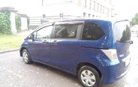Honda Freed I, 2013 год, 1 389 000 рублей, 4 фотография