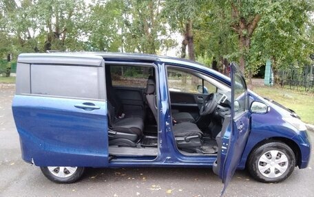 Honda Freed I, 2013 год, 1 389 000 рублей, 9 фотография