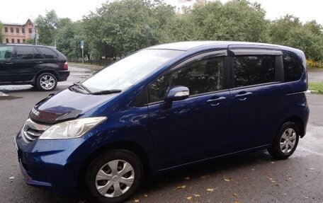 Honda Freed I, 2013 год, 1 389 000 рублей, 10 фотография