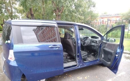 Honda Freed I, 2013 год, 1 389 000 рублей, 15 фотография