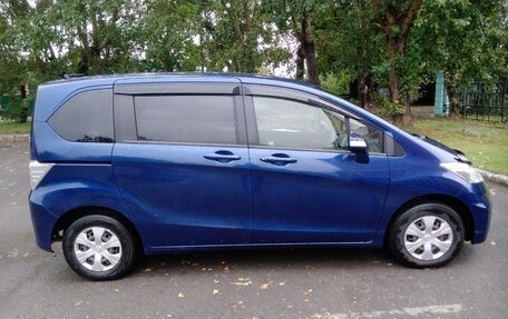 Honda Freed I, 2013 год, 1 389 000 рублей, 16 фотография