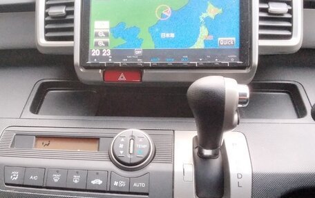 Honda Freed I, 2013 год, 1 389 000 рублей, 23 фотография