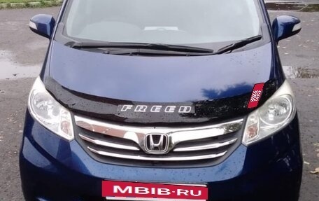 Honda Freed I, 2013 год, 1 389 000 рублей, 25 фотография