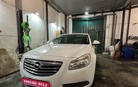 Opel Insignia II рестайлинг, 2012 год, 1 250 000 рублей, 16 фотография