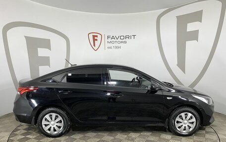 Hyundai Solaris II рестайлинг, 2019 год, 1 384 000 рублей, 4 фотография