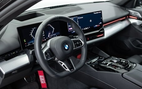 BMW 5 серия, 2024 год, 8 990 000 рублей, 10 фотография