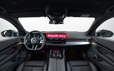 BMW 5 серия, 2024 год, 8 990 000 рублей, 30 фотография