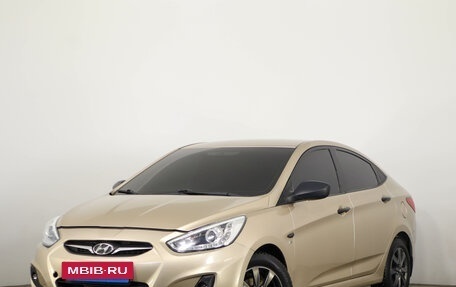 Hyundai Solaris II рестайлинг, 2011 год, 819 000 рублей, 3 фотография