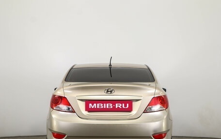 Hyundai Solaris II рестайлинг, 2011 год, 819 000 рублей, 5 фотография