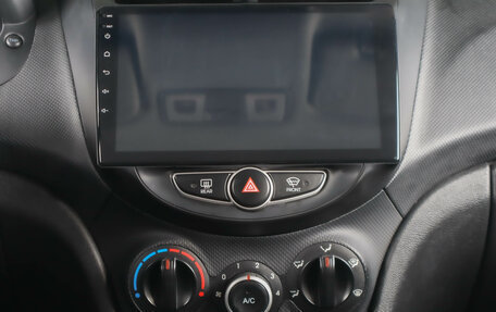 Hyundai Solaris II рестайлинг, 2011 год, 819 000 рублей, 14 фотография