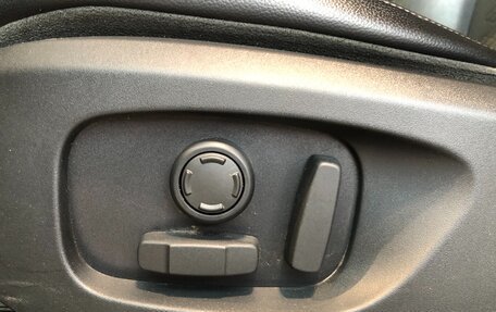 Land Rover Discovery Sport I рестайлинг, 2017 год, 2 230 000 рублей, 13 фотография