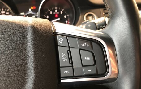 Land Rover Discovery Sport I рестайлинг, 2017 год, 2 230 000 рублей, 16 фотография