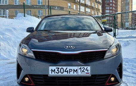 KIA Rio IV, 2021 год, 1 757 000 рублей, 10 фотография