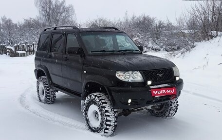 ЛуАЗ Patriot, 2011 год, 990 000 рублей, 3 фотография