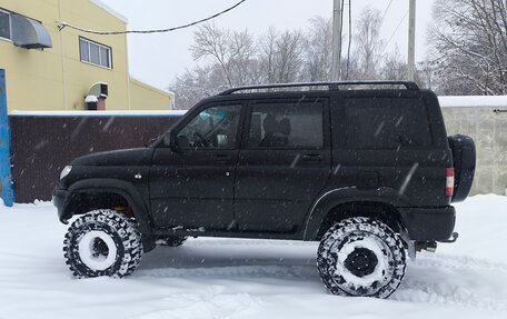 ЛуАЗ Patriot, 2011 год, 990 000 рублей, 18 фотография