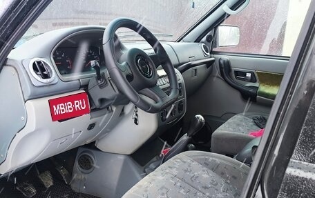 ЛуАЗ Patriot, 2011 год, 990 000 рублей, 15 фотография