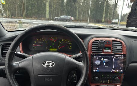 Hyundai Sonata IV рестайлинг, 2002 год, 350 000 рублей, 18 фотография