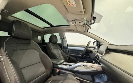 Geely Coolray I, 2022 год, 1 900 000 рублей, 25 фотография