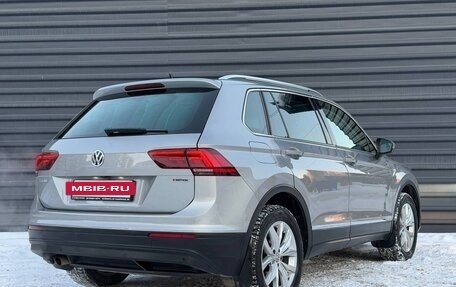 Volkswagen Tiguan II, 2020 год, 2 899 000 рублей, 10 фотография