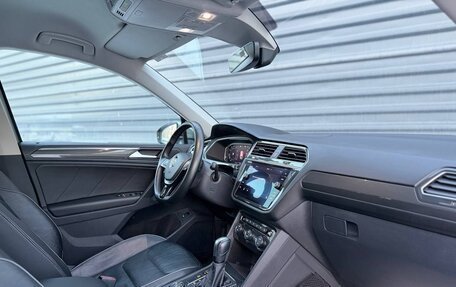 Volkswagen Tiguan II, 2020 год, 2 899 000 рублей, 34 фотография