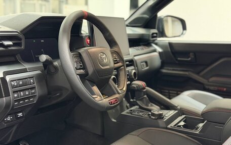 Toyota Tacoma, 2025 год, 10 990 000 рублей, 8 фотография