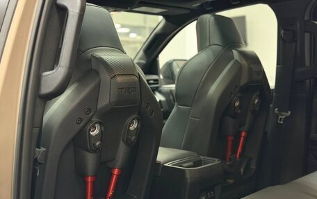 Toyota Tacoma, 2025 год, 10 990 000 рублей, 15 фотография