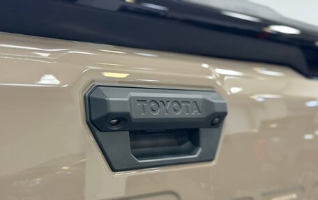 Toyota Tacoma, 2025 год, 10 990 000 рублей, 20 фотография