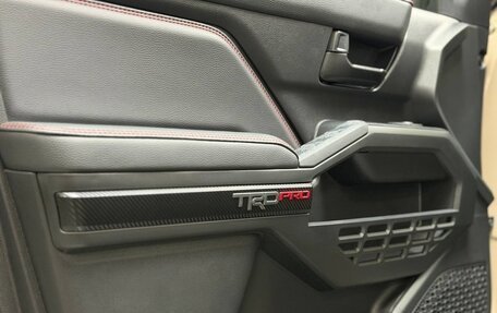 Toyota Tacoma, 2025 год, 10 990 000 рублей, 17 фотография