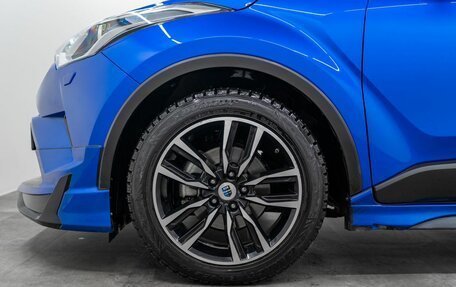 Toyota C-HR I рестайлинг, 2018 год, 2 480 000 рублей, 18 фотография