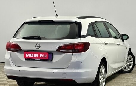 Opel Astra K, 2018 год, 1 590 000 рублей, 5 фотография